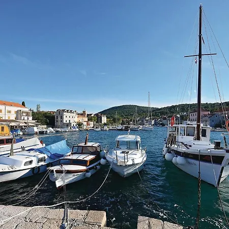 Cozy In With Wifi Zlarin