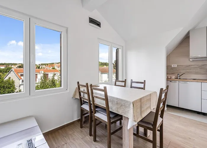 Appartement Cozy In With Wifi Zlarin